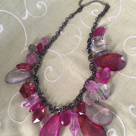 Jewelry - 5 for $20/ Purple fun bead necklace